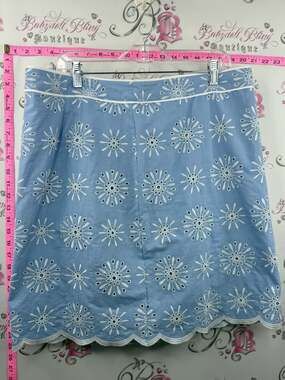 Talbots skirt floral firework pattern Light Blue Eyelet Scallop-Hem Mini Skirt